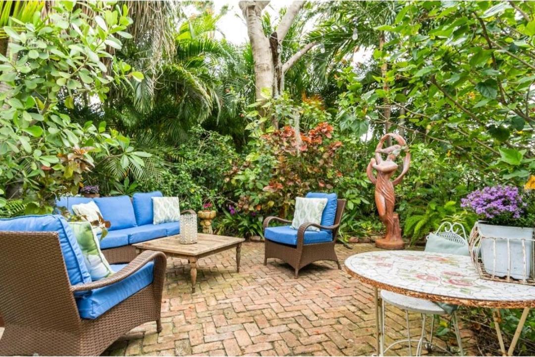 Chateau Gardens Hotel Lake Worth Beach Exterior foto